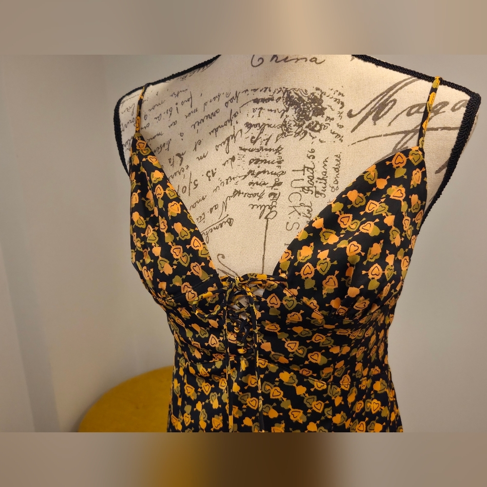 Urban Outfitters Black and Orange Midi Dress - Picture 5 of 16